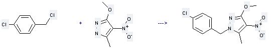 1H-Pyrazole,3-methoxy-5-methyl-4-nitro- can be used to produce 1-(4-chloro-benzyl)-3-methoxy-5-methyl-4-nitro-1H-pyrazole at the ambient temperature